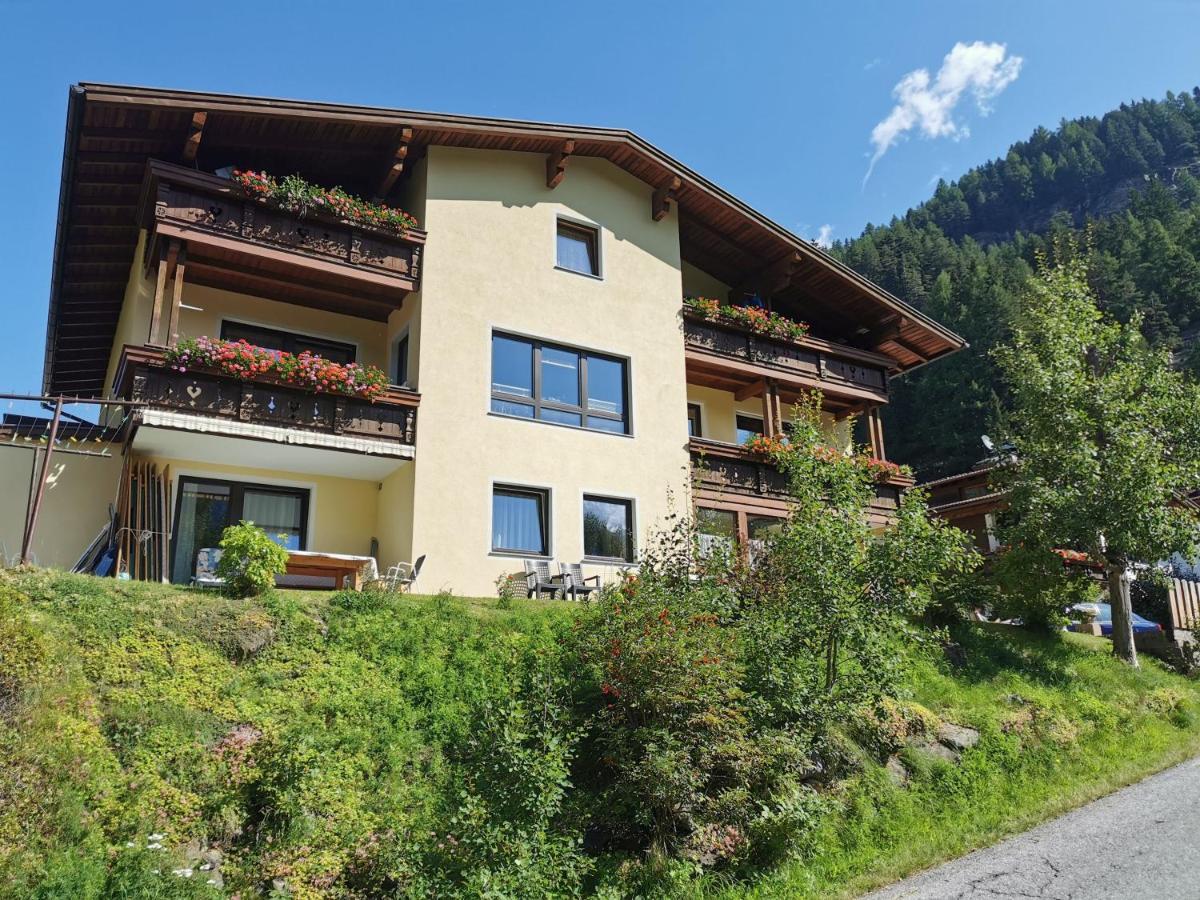 Gaestehaus Scheiber Solden Bagian luar foto